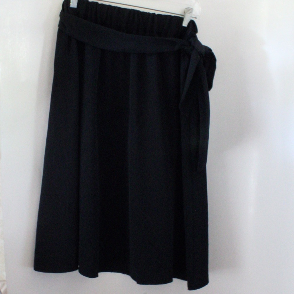 Prologue Skirt Color: Black Size:XXL